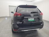 Used 2020 Nissan Rogue SV image 6