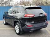 Used 2016 Jeep Cherokee Latitude w/ Comfort/Convenience Group image 6