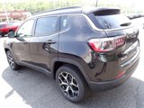 New 2025 Jeep Compass Limited image 3