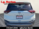 Used 2023 Nissan Rogue SL image 5