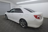 Used 2012 Toyota Camry SE image 4