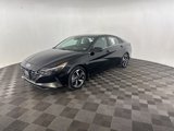 Used 2022 Hyundai Elantra Limited w/ Preferred Accessory Package image 3