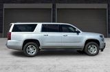 Used 2017 Chevrolet Suburban LT image 3