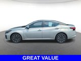 Used 2023 Nissan Altima 2.5 SV image 4