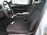 Used 2023 Jeep Grand Cherokee L Laredo image 3