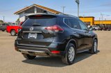 Used 2018 Nissan Rogue SV image 4