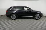Used 2017 Audi Q7 3.0T Prestige image 2