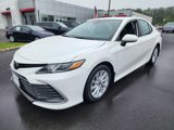 Used 2022 Toyota Camry LE image 3