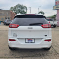 Used 2017 Jeep Cherokee Overland image 6