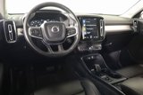 Used 2022 Volvo XC40 T5 Momentum image 2