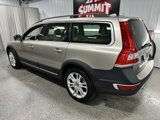 Used 2016 Volvo XC70 T5 Premier w/ Protection Package image 6