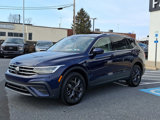 Used 2022 Volkswagen Tiguan SE w/ Panoramic Sunroof Package image 3