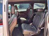 New 2025 Chrysler Pacifica Select image 2