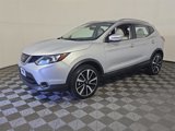 Used 2019 Nissan Rogue Sport SL w/ Premium Package image 2