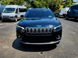 Used 2019 Jeep Cherokee Latitude w/ Popular Appearance Group image 2