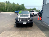 Used 2016 Jeep Wrangler Unlimited Rubicon w/ Connectivity Group image 3