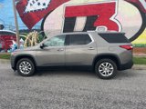 Used 2018 Chevrolet Traverse LT image 2