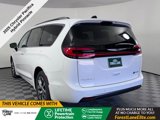 New 2025 Chrysler Pacifica Pinnacle image 6
