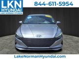 Used 2021 Hyundai Elantra SE image 2