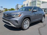 Used 2022 Volkswagen Atlas Cross Sport SE image 2
