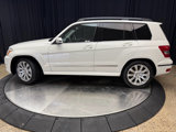 Used 2010 Mercedes-Benz GLK 350 4MATIC image 4