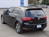 Used 2016 Volkswagen e-Golf SE image 3
