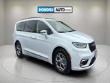 Used 2022 Chrysler Pacifica Limited image 2