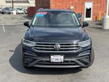 Certified 2022 Volkswagen Tiguan SE image 2