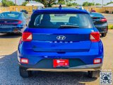 Used 2021 Hyundai Venue SEL image 6