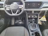 New 2023 Volkswagen Taos SE image 5