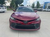 Used 2018 Toyota Camry LE image 3