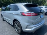 Used 2019 Ford Edge Titanium w/ Equipment Group 301A image 3