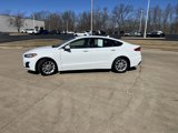 Used 2020 Ford Fusion SE image 4