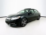 Used 2017 Honda Accord Touring image 4