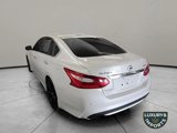 Used 2017 Nissan Altima 3.5 SL w/ 3.5SL Technology Package image 5