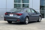 Used 2021 Toyota Avalon XLE w/ Moonroof Package image 4