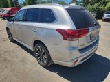 Used 2018 Mitsubishi Outlander SEL image 3