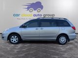Used 2006 Toyota Sienna CE image 2