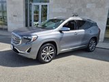 Used 2020 GMC Terrain Denali w/ Denali Premium Package image 2
