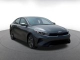 Used 2024 Kia Forte LXS image 3