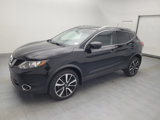 Used 2017 Nissan Rogue Sport SL image 2