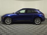 Used 2025 Porsche Macan image 2