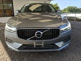 Used 2018 Volvo XC60 T5 Momentum w/ Convenience Package image 2