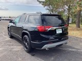 Used 2018 GMC Acadia SLT image 2
