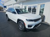 Used 2023 Jeep Grand Cherokee Limited w/ Trailer Tow Prep Group (B) image 2