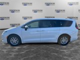 Used 2023 Chrysler Voyager LX image 2