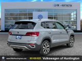 Certified 2022 Volkswagen Taos SE image 5