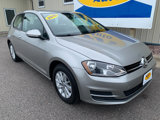 Used 2015 Volkswagen Golf S image 2