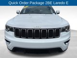 Used 2018 Jeep Grand Cherokee Laredo image 3