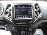 Used 2019 Jeep Cherokee Trailhawk w/ Cold Weather Group image 6